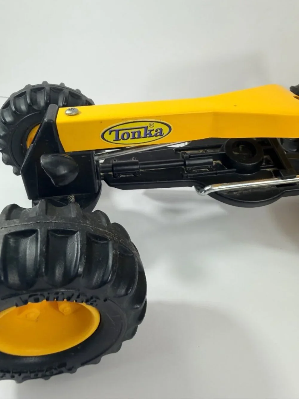 Vintage Tonka Yellow Steel Road Grader Construction Toy - 6-Wheel Design 17” Bla